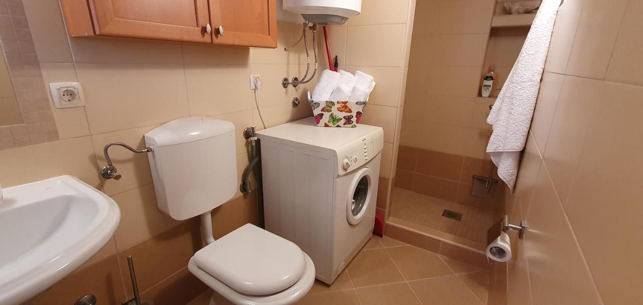 Apartman Karla Mostar Exterior photo